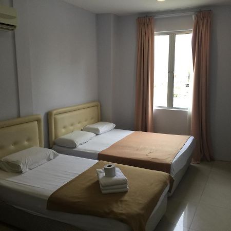 Rafayeh Hotel Seremban Bagian luar foto